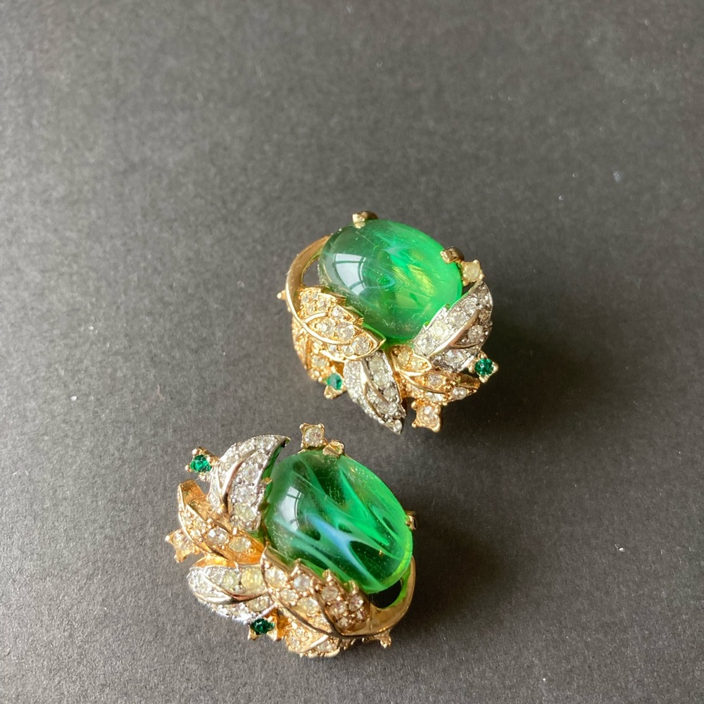 RARE Marcel Boucher Marked Green & Gold Gemstone, Jellybelly Clip on Earrings